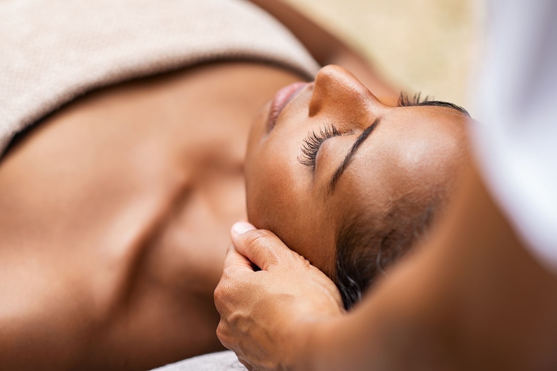 Nüde Laser Hair Removal